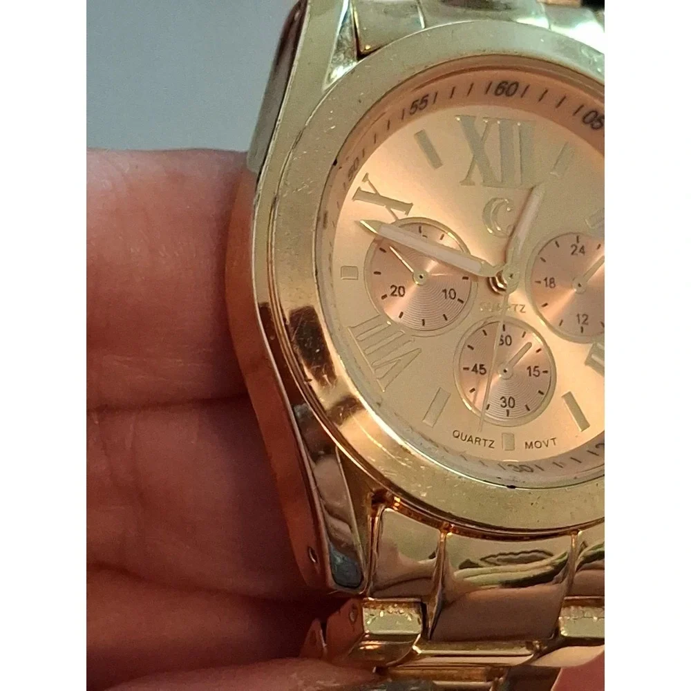 Charming Charlie #9277 40mm Womens Goldtone Watch.Quartz,Subdials,6 3/4